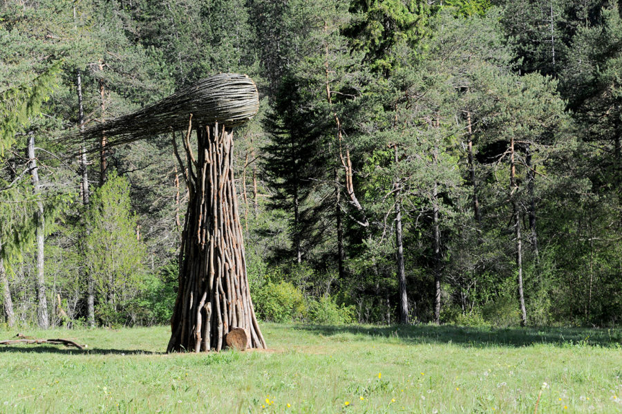 CLOUD TREE
